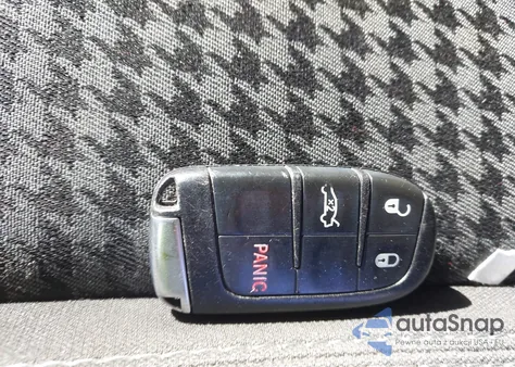 2021 Dodge Challenger Sxt z USA, uszkodzony, nr VIN 2C3CDZAG6MH513857